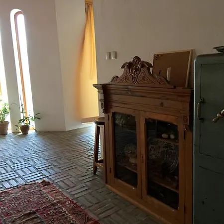 St John's House ヴィラ セルチュク