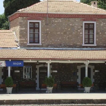 St John's House Villa