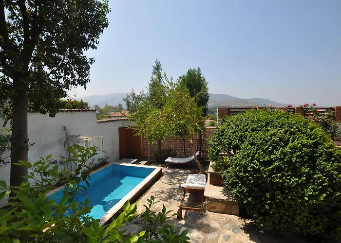 St John's House * Selçuk